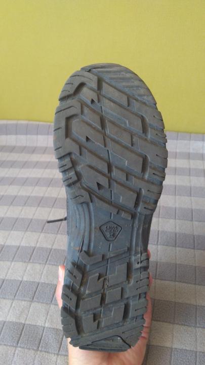 Turistické topánky, 37