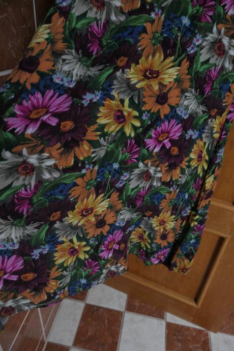 Zara krasne, pohodlne,pestrofarebne letne saty m/l, zara,m