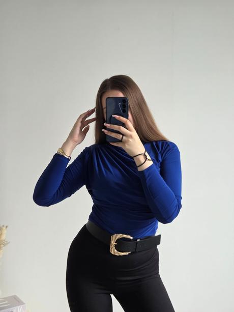 Modrý top m, m