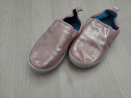 Lesklé tenisky č.30, 30