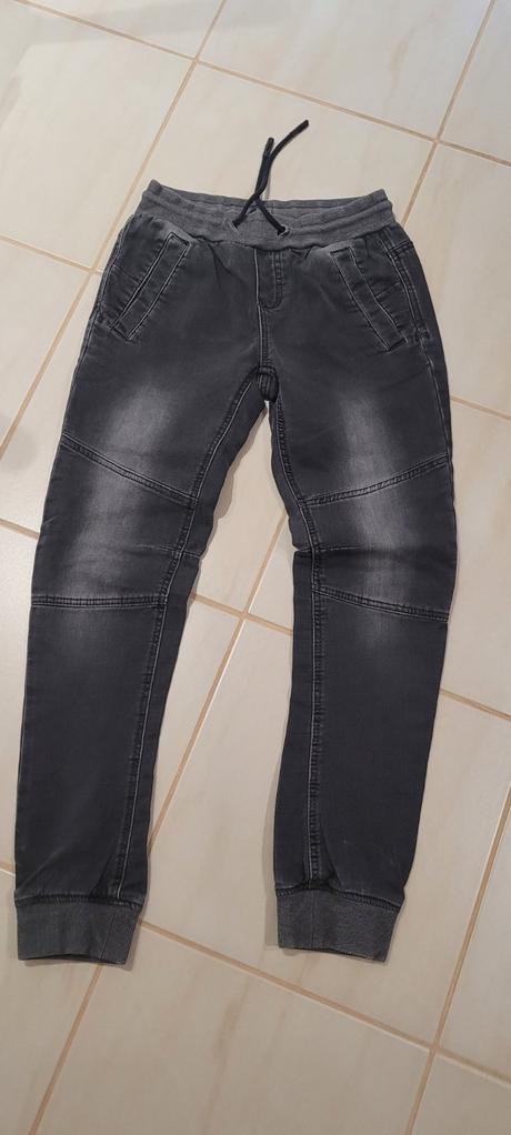 Rifle, chapter young,158