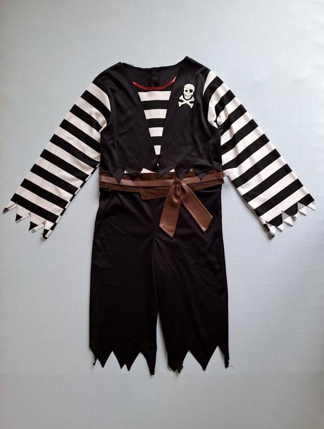 Pirát karnevalový komplet kostým veľ. 104-116, 
