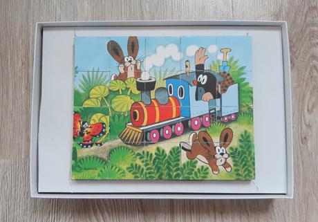 Drevené obrázkové kocky krtek a doprava,