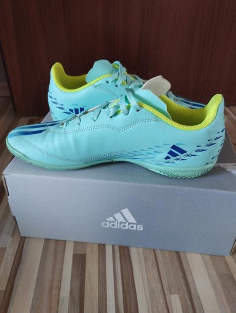 Halovky adidas, adidas,38