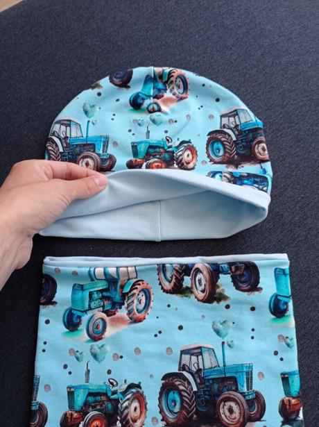 Set čiapka a nákrčník, 52