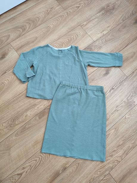 Set sukňa a vrch, m