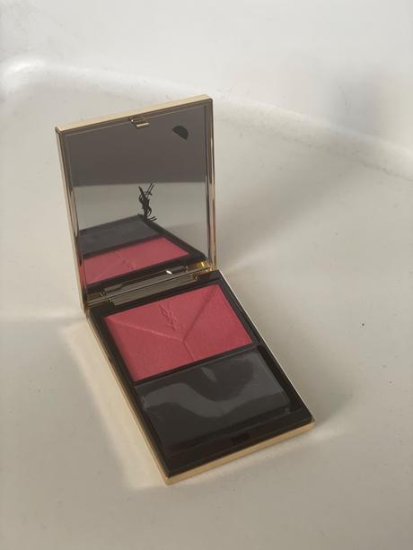 Yves saint laurent - couture blush licenka,