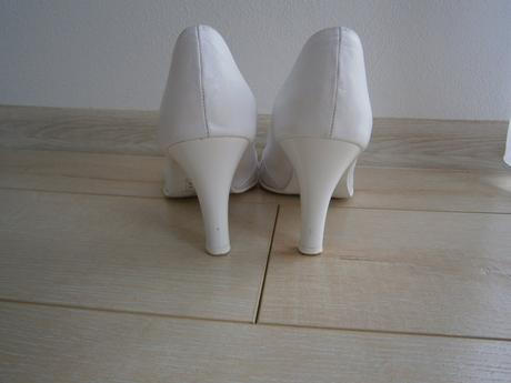 Biele lodičky 39, 39