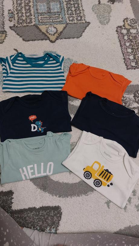 Body s dlhým rukávom, 62