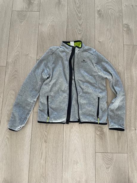 Mikina, decathlon,146