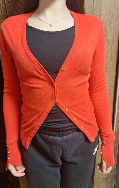 Svetrík xs, primark,xs