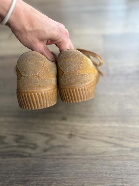 Tenisky, reserved,35