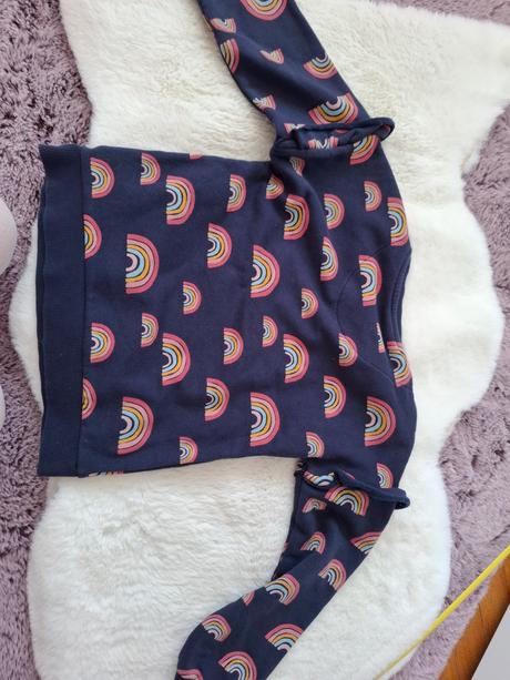 Mikina s volanikmi vel.122/128, f&f,122