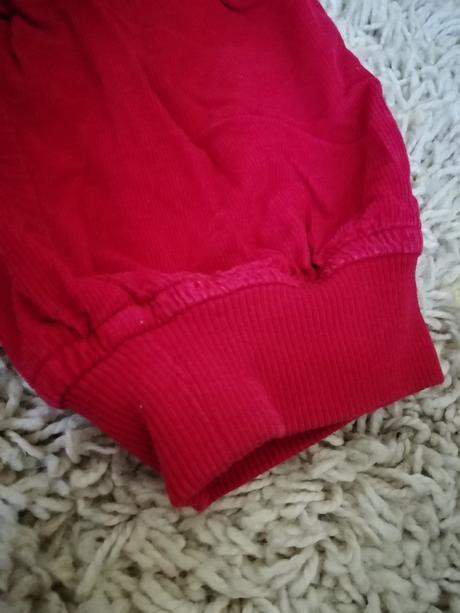 Menčestrové nohavice, 86