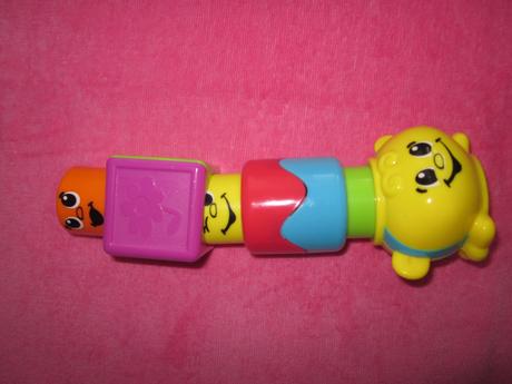 Pestrofarebná vkladačka zn. fisherprice ,