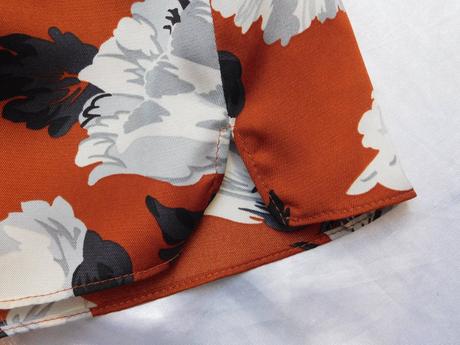 Velmi pekna bluzka, zara,40