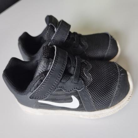 Tenisky, nike,23