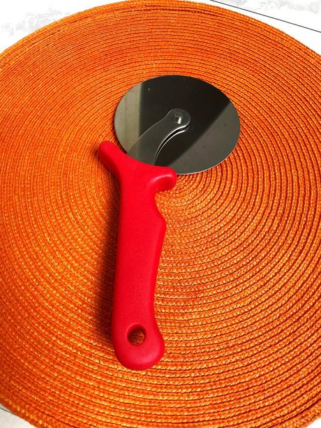 Rotačné veľké koliesko/krájač na pizzu, 