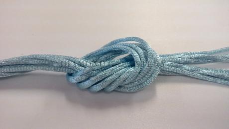 Saténová šnúrka 2,5 mm bledo modrá, 