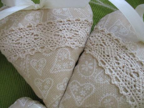 Vyparádené srdiečka s levanduľou,