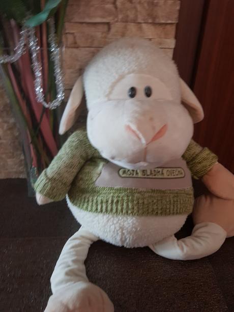 Ovečka z ovčieho rúna,