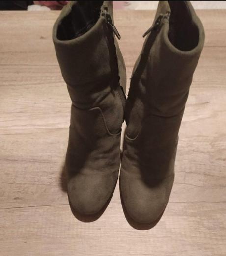 Kotníkové čižmy, 36