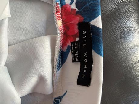 Dlhá sukňa, gate,34