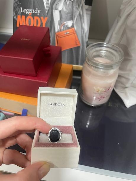 Pandora prsten, pandora