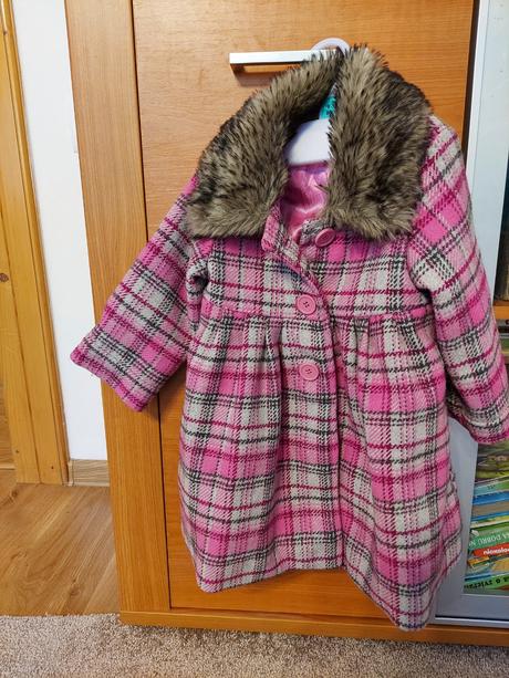 Nadherny prechodny kabatik, 86