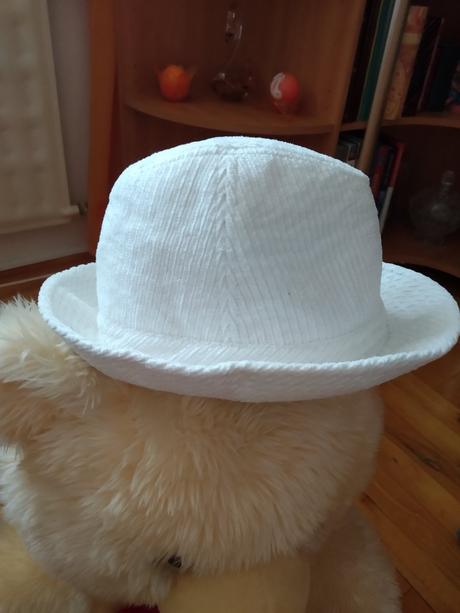 Menžestrový klobúk,