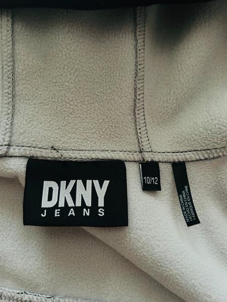 Krásna softshellová bunda značky dkny, pc 120 eur, dkny,140