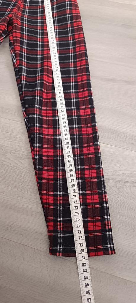 Vianočné leginy, 146