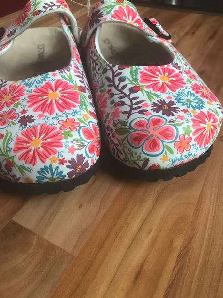 Ortopedicke tvarované šľapky, 40