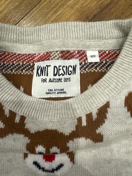 Vianočný sveter, c&a,122