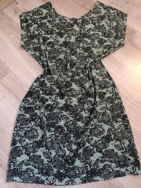 Vzorované šaty, bonprix,m