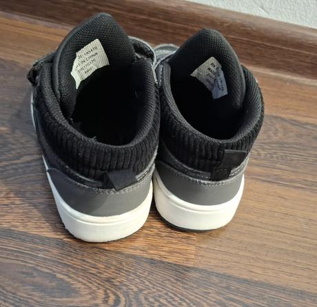 Prechodné topánky, 29