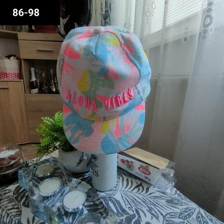 Balík šiltoviek, <50