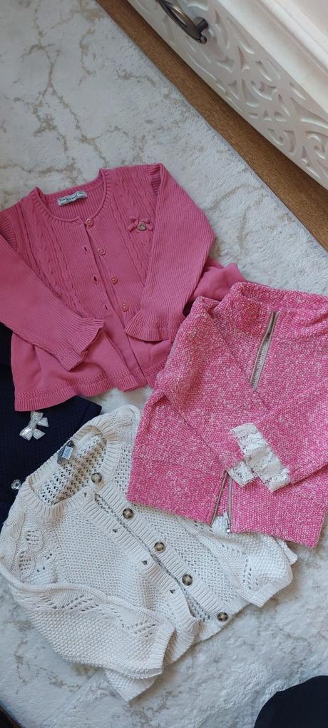 Rôzne svetriky, mayoral,86