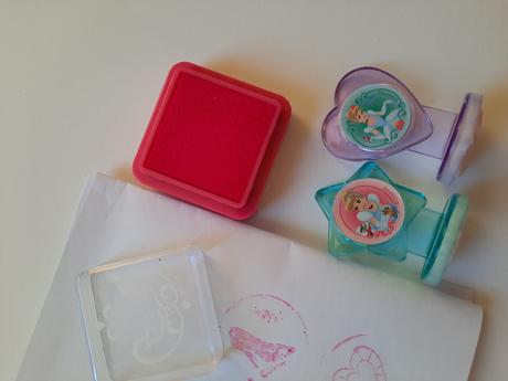 Drevené pečiatky, disney lepiace pásky,