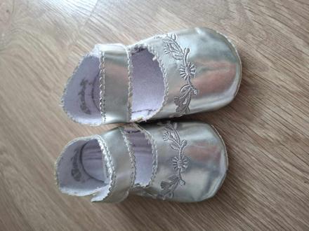 Capačky sandálky, <17