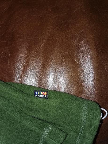 Kvalitná značková mikina zn rukka, 104