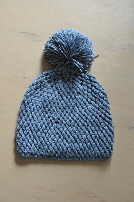 Dámska zimná čiapka, 