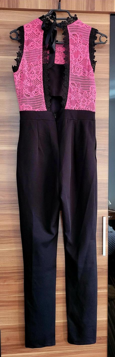 Ružovo čierny overal, s