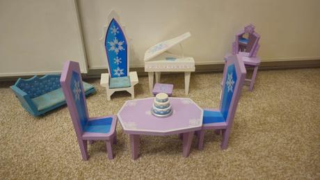 Barbie, elsa, dj pult nábytok, 