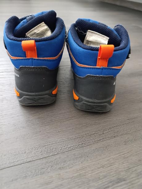 Turistické topánky, 29