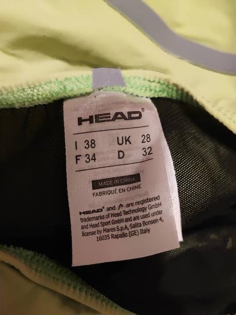 Pretekárske plávky head, 152