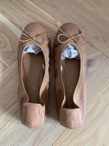 Next balerinky, next,35