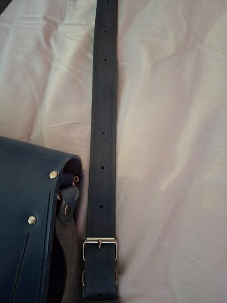 Kožená kabelka eggo,