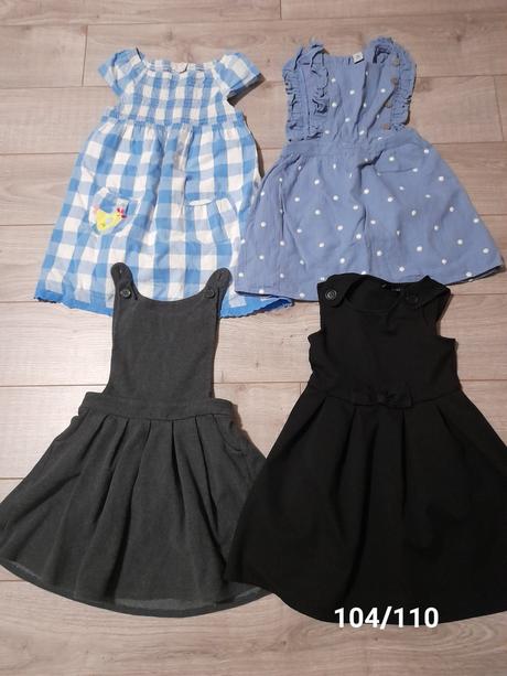 4ks šaty, 104