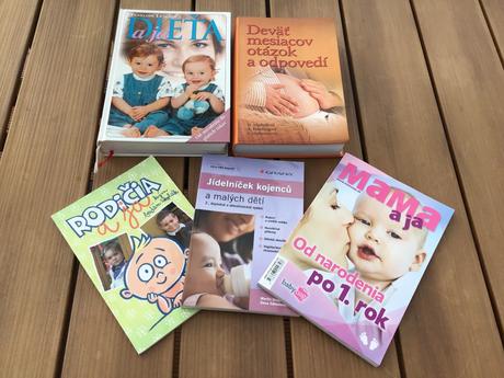 Tehotenské a mamičkovské knihy cena spolu 4ks,